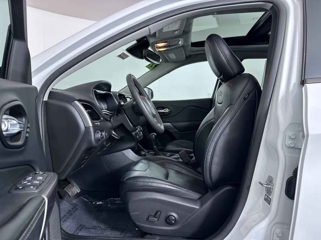 used 2022 Jeep Cherokee car, priced at $24,814