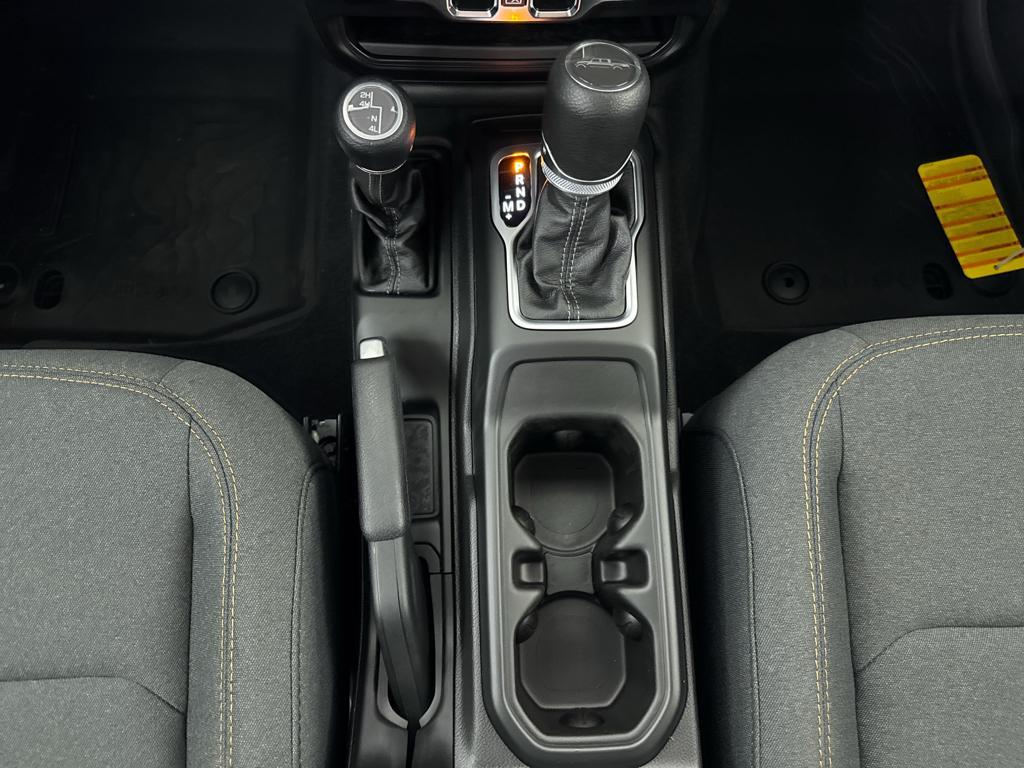 new 2025 Jeep Gladiator car, priced at $40,550