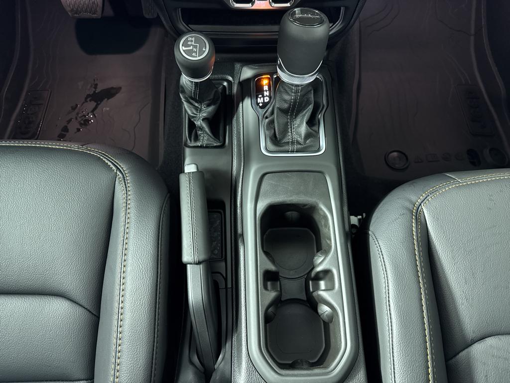 new 2025 Jeep Gladiator car, priced at $41,855