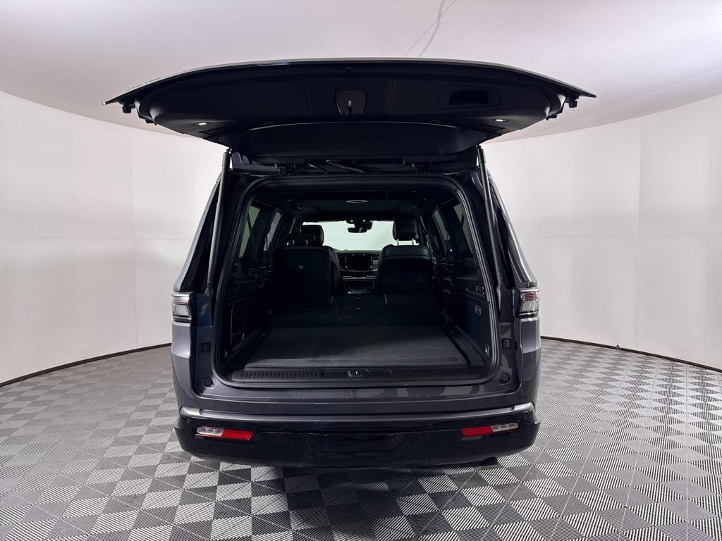 new 2026 Jeep Grand Wagoneer car, priced at $84,625