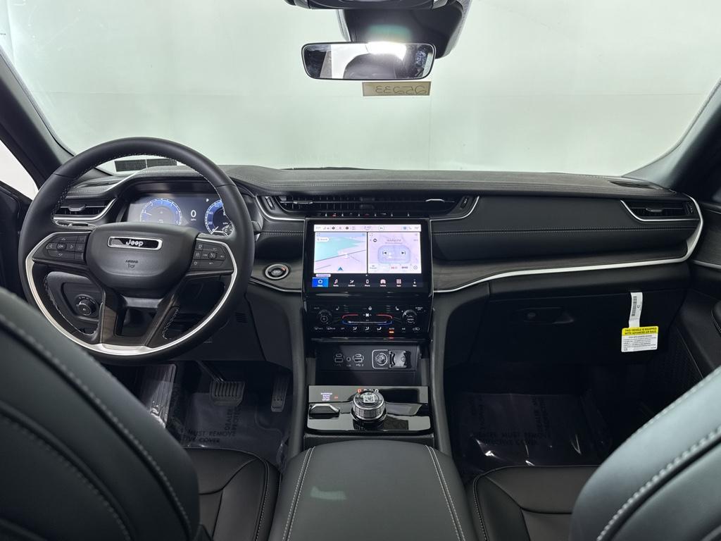 new 2025 Jeep Grand Cherokee car, priced at $49,485