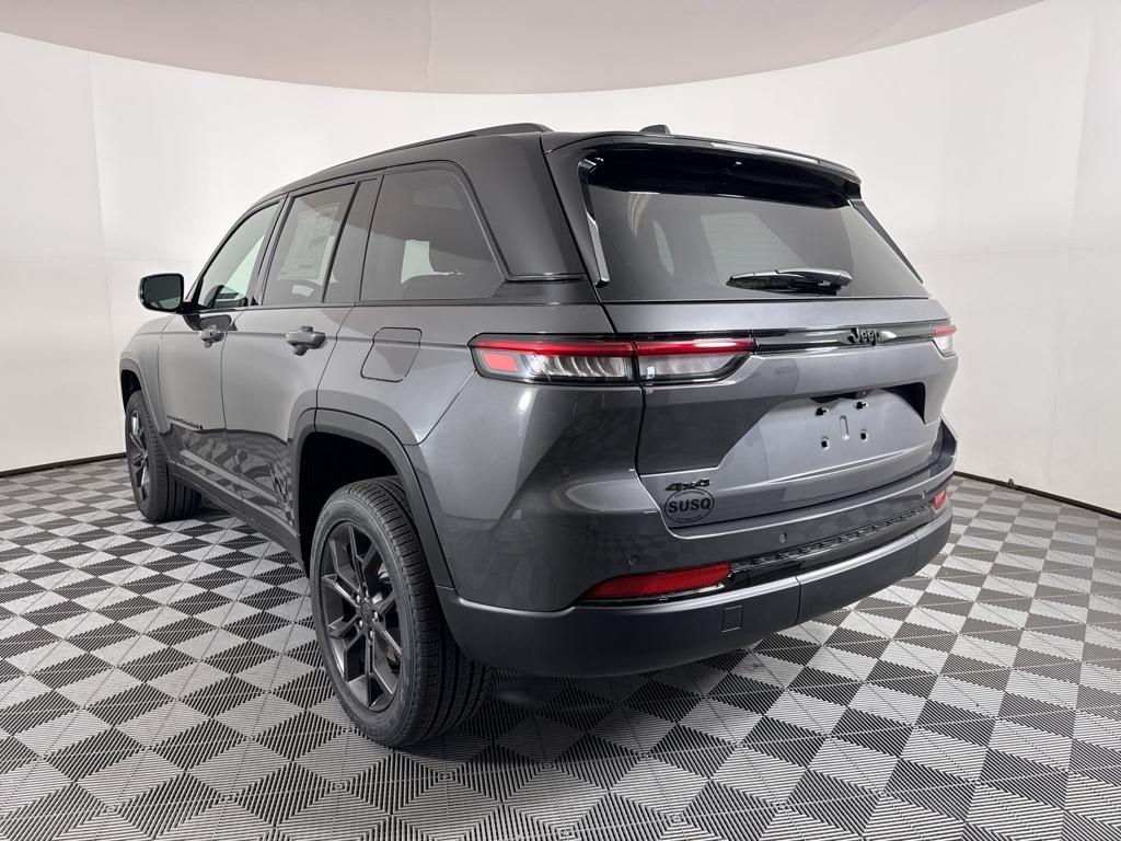 new 2025 Jeep Grand Cherokee car, priced at $49,485
