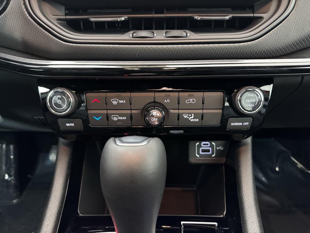 new 2026 Jeep Compass car, priced at $30,985