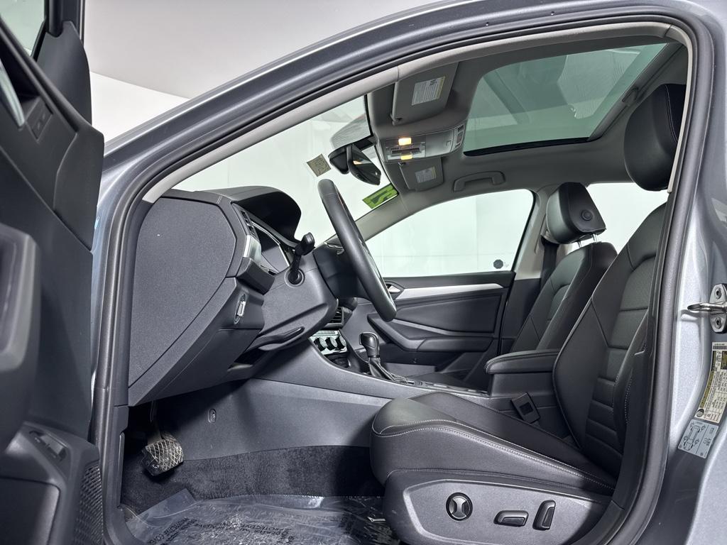 used 2021 Volkswagen Jetta car, priced at $18,484