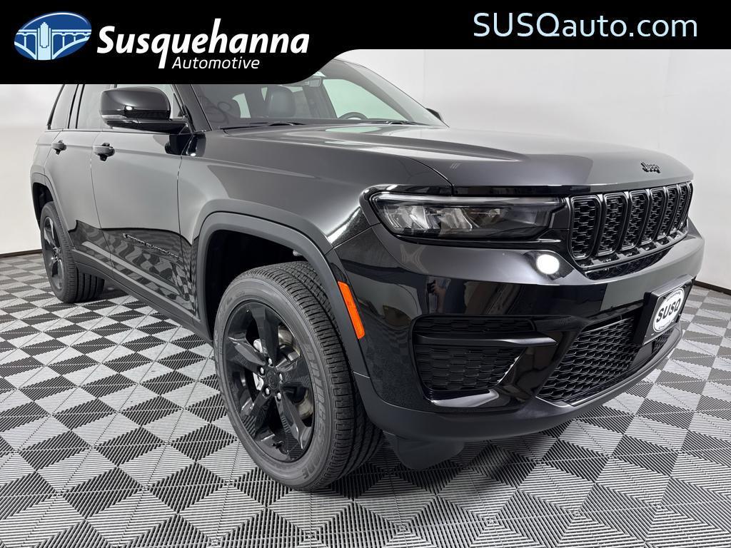 new 2025 Jeep Grand Cherokee car, priced at $41,375