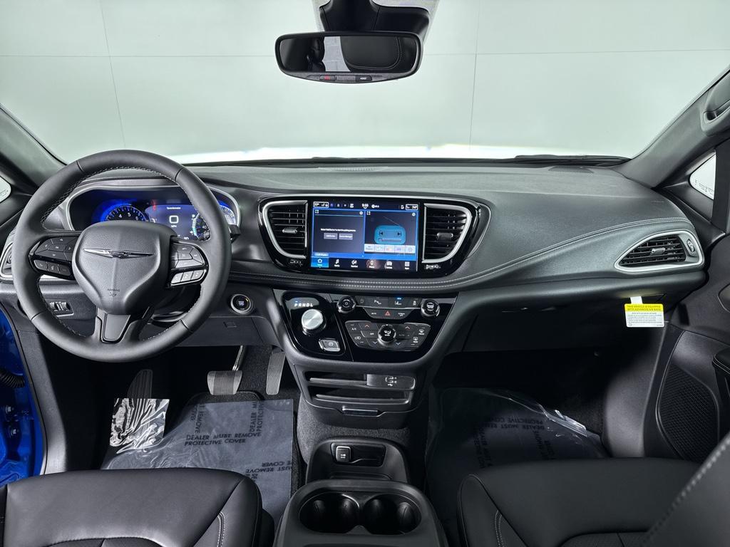 new 2026 Chrysler Pacifica car, priced at $46,075