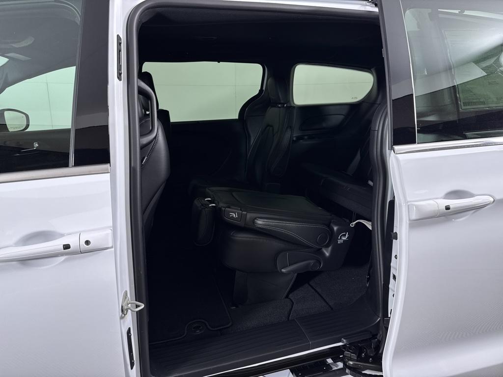 new 2026 Chrysler Voyager car, priced at $39,390