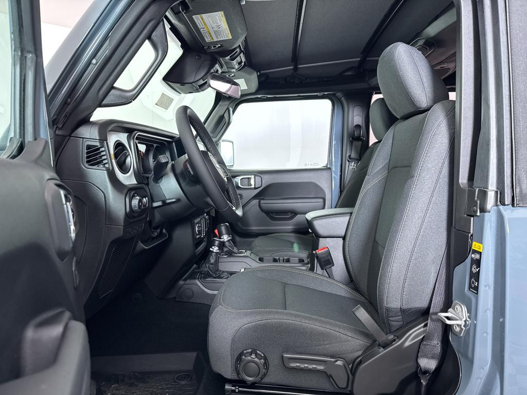 new 2026 Jeep Wrangler car, priced at $40,526