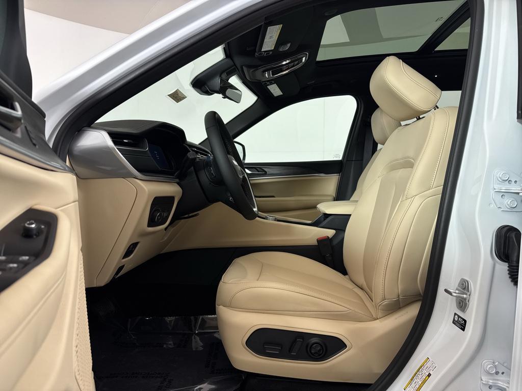 new 2025 Jeep Grand Cherokee L car, priced at $47,515