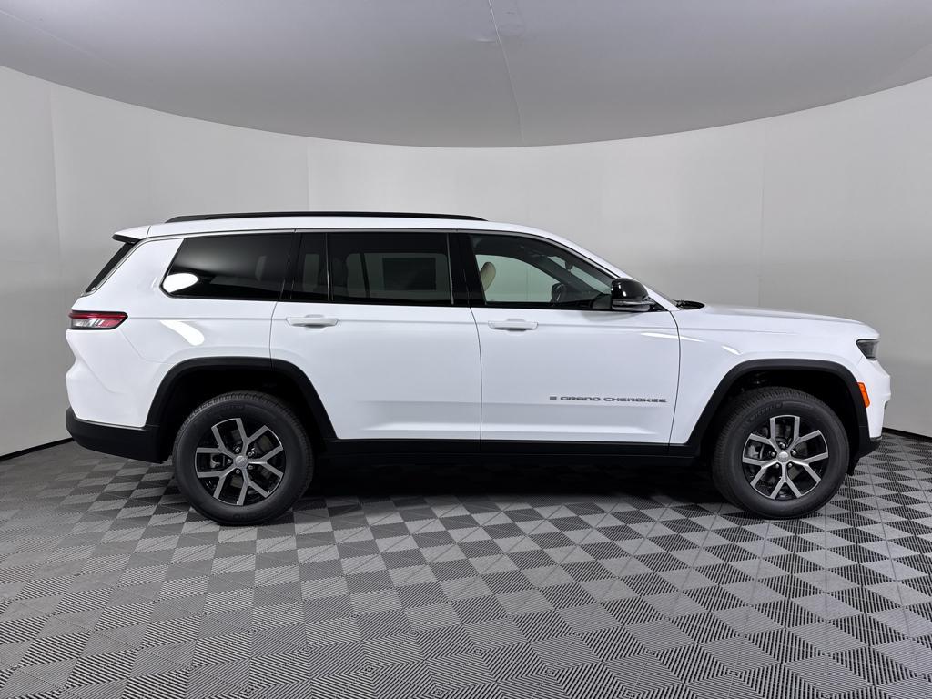 new 2025 Jeep Grand Cherokee L car, priced at $44,515