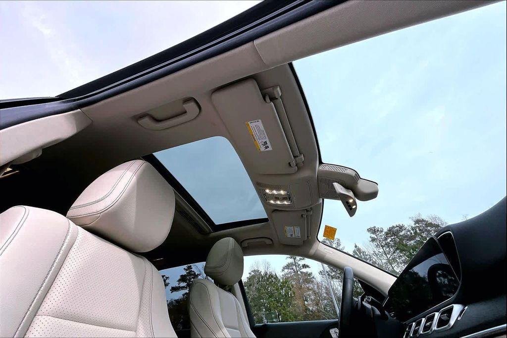 used 2020 Mercedes-Benz GLE 350 car, priced at $28,998