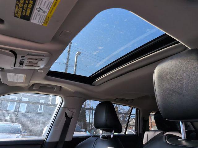 used 2024 Toyota Highlander car, priced at $34,688