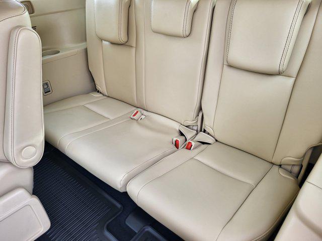 used 2016 Toyota Highlander car, priced at $17,300