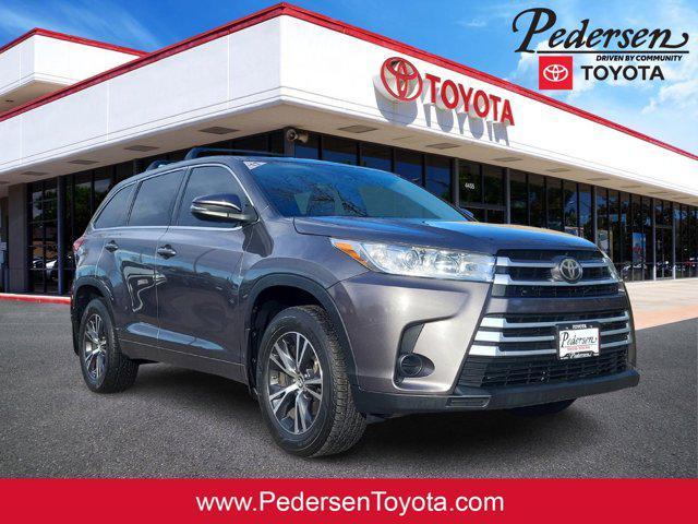 used 2017 Toyota Highlander car, priced at $18,999