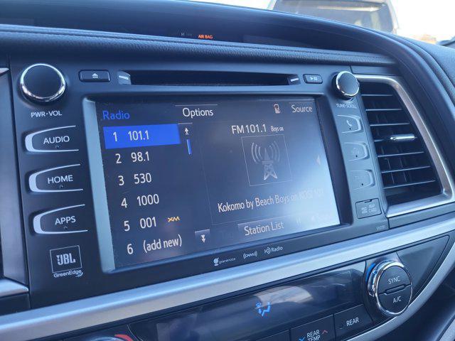 used 2019 Toyota Highlander car, priced at $27,300