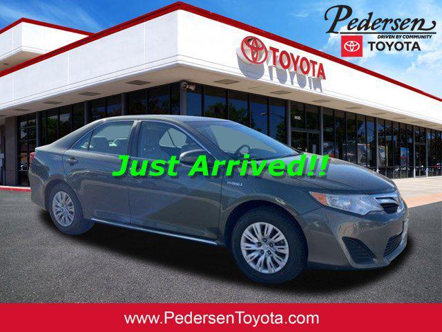 used 2012 Toyota Camry Hybrid car, priced at $12,300