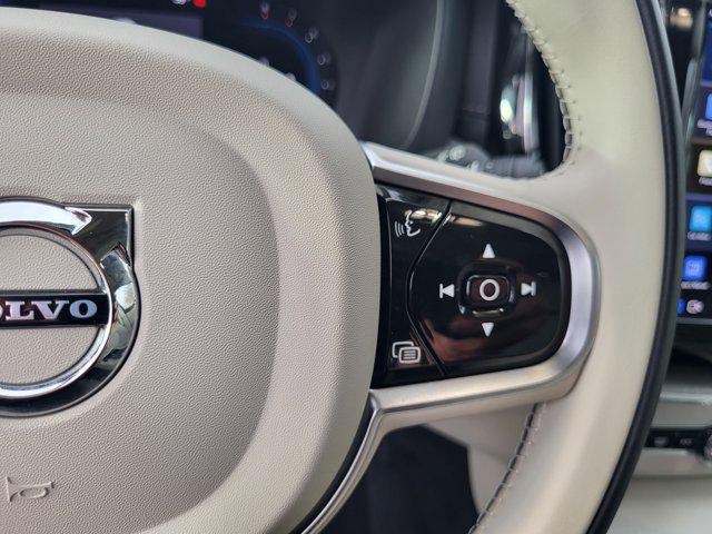 used 2023 Volvo XC60 car, priced at $39,300