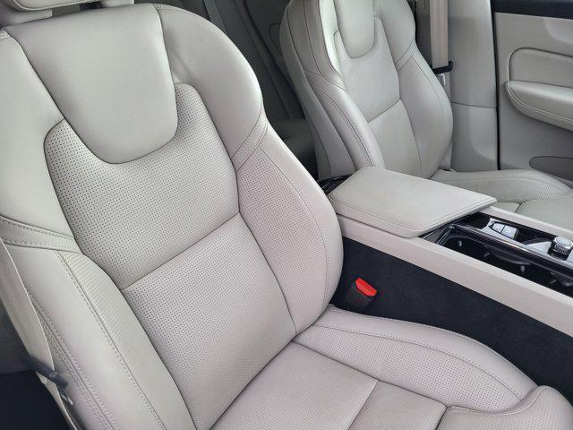 used 2023 Volvo XC60 car, priced at $39,300