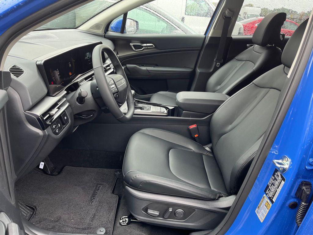 new 2026 Kia Sportage car, priced at $30,908