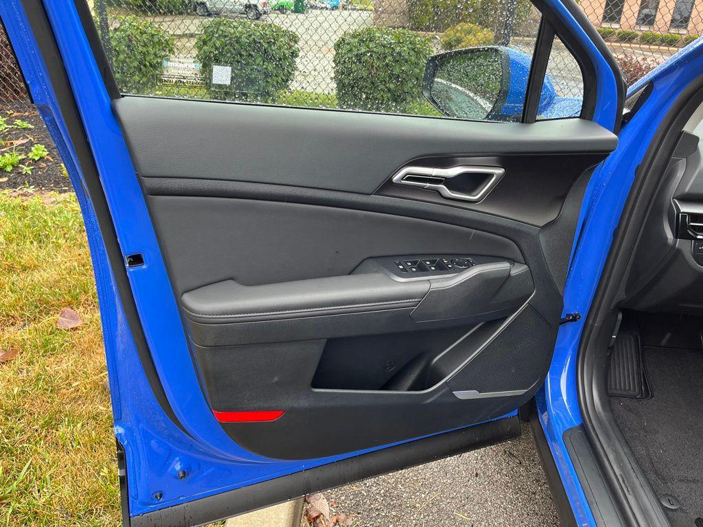 new 2026 Kia Sportage car, priced at $30,908