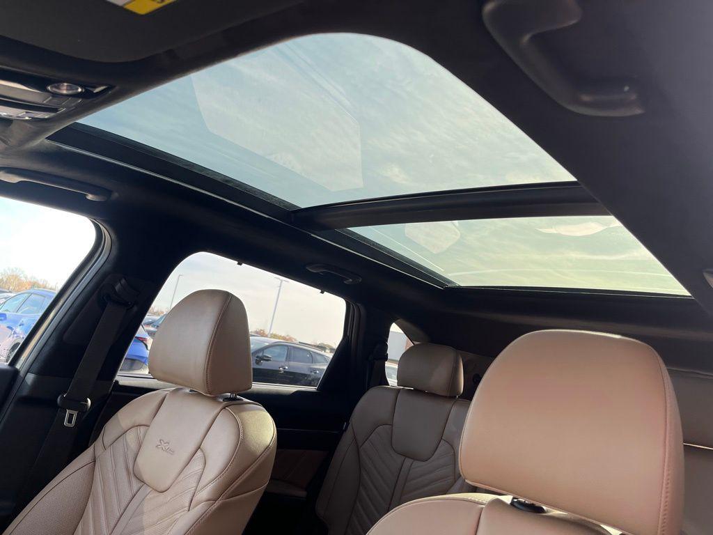 new 2026 Kia Sorento car, priced at $44,122