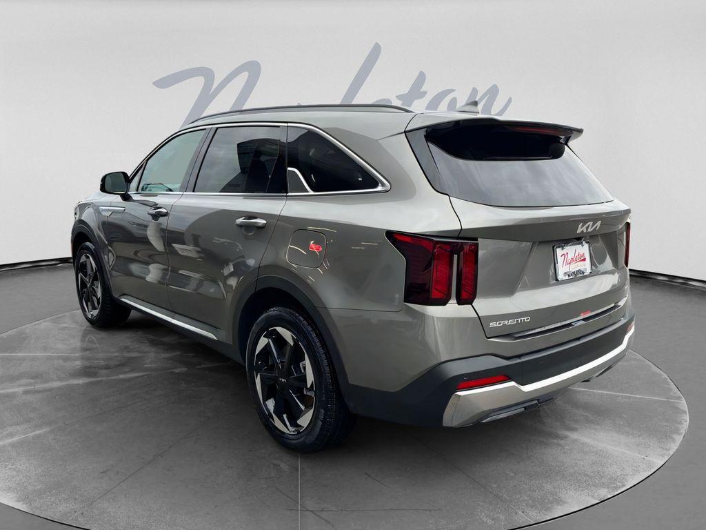 new 2026 Kia Sorento Hybrid car, priced at $37,381
