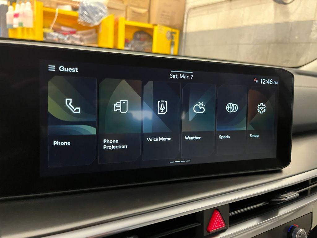 new 2026 Kia Sorento Hybrid car, priced at $37,381