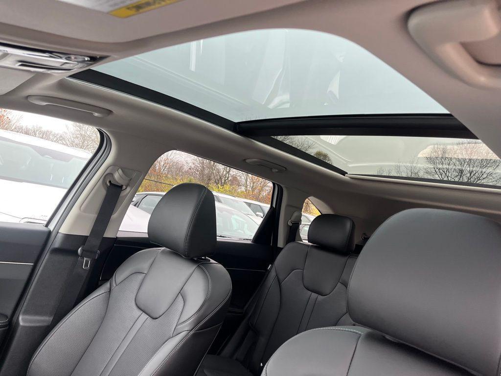 new 2026 Kia Sorento car, priced at $35,382