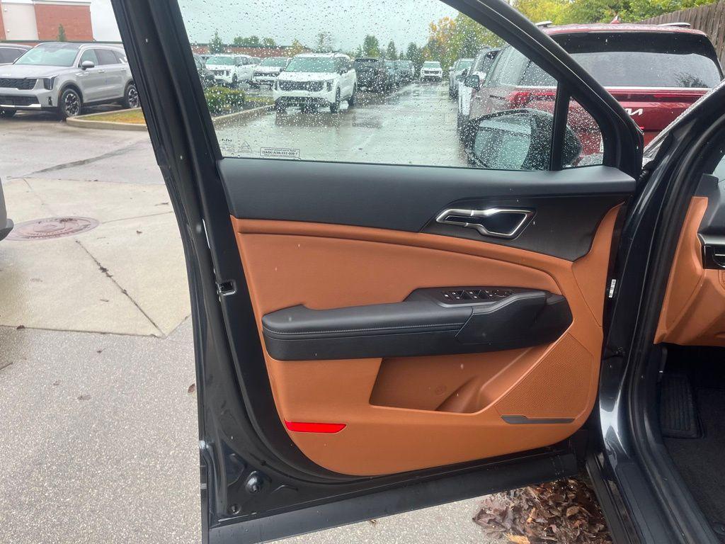 new 2026 Kia Sportage car, priced at $34,635