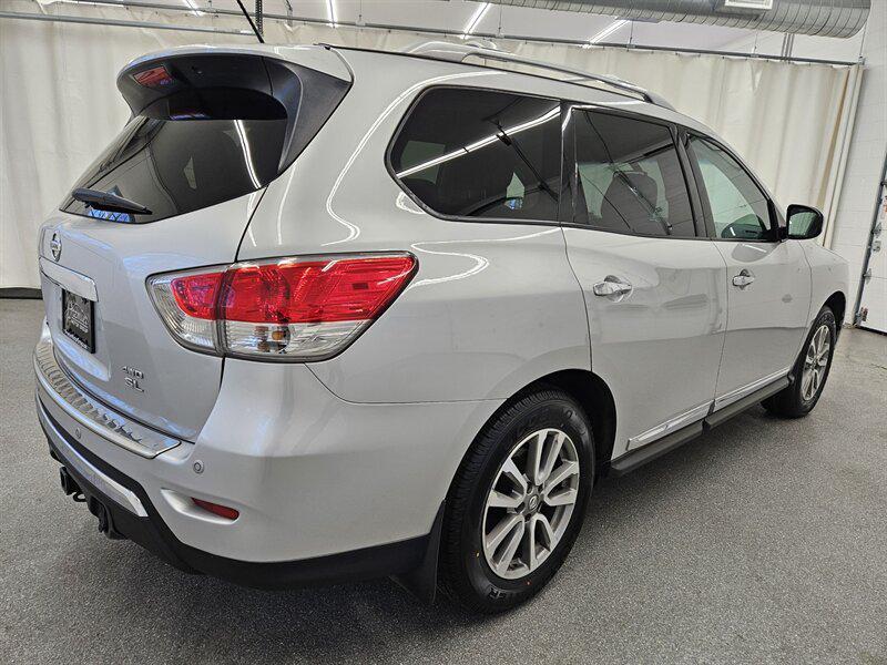 used 2014 Nissan Pathfinder car, priced at $10,995
