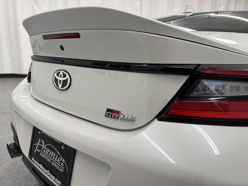 used 2024 Toyota GR86 car, priced at $33,995
