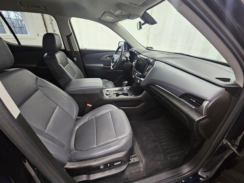 used 2020 Chevrolet Traverse car, priced at $21,995