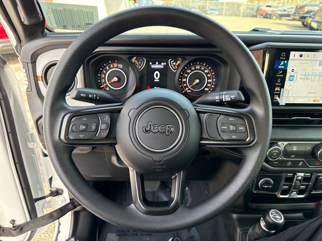 new 2026 Jeep Gladiator car, priced at $38,987