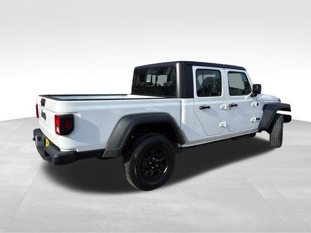 new 2026 Jeep Gladiator car, priced at $38,987