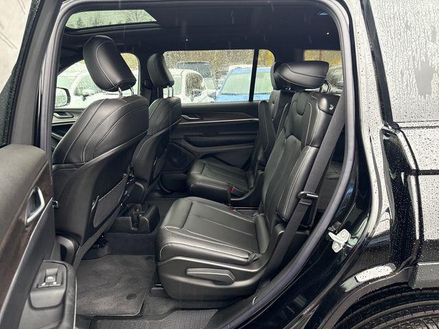 new 2025 Jeep Grand Cherokee L car, priced at $46,000