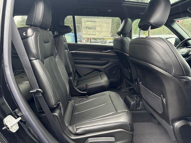 new 2025 Jeep Grand Cherokee L car, priced at $46,000