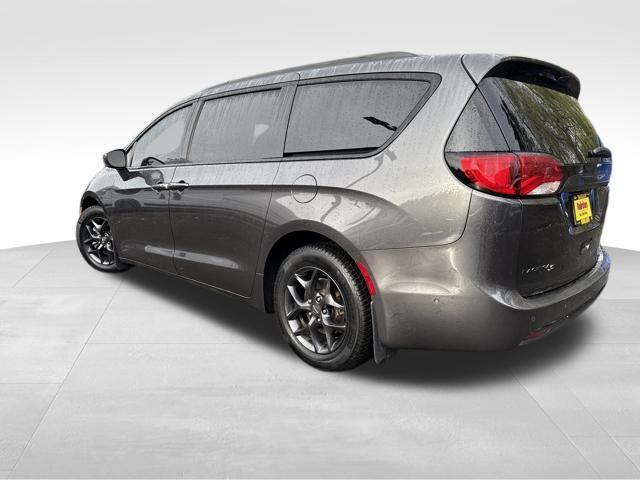 used 2020 Chrysler Pacifica car, priced at $24,987