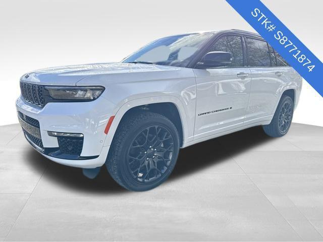 new 2025 Jeep Grand Cherokee L car, priced at $64,999
