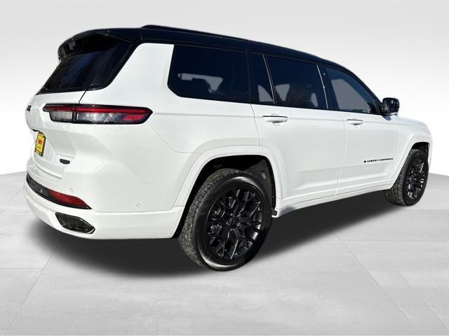 new 2025 Jeep Grand Cherokee L car, priced at $64,999