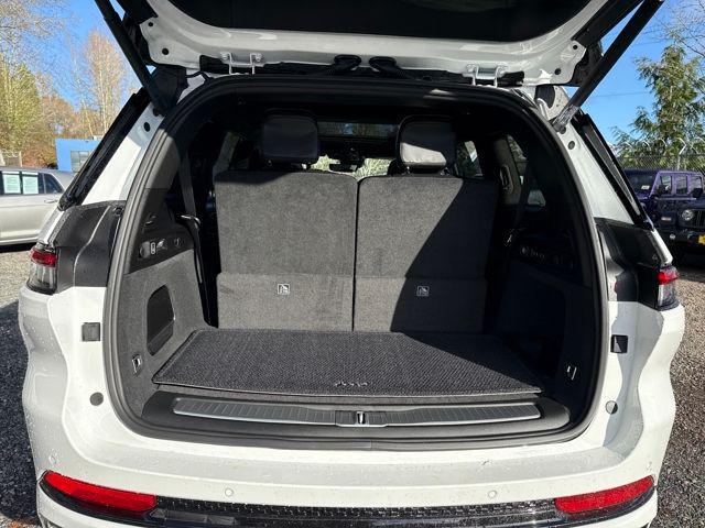 new 2025 Jeep Grand Cherokee L car, priced at $64,999