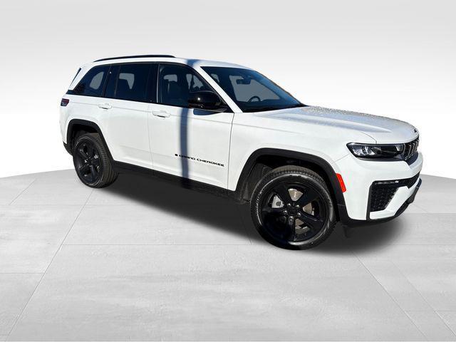 new 2026 Jeep Grand Cherokee car, priced at $49,985