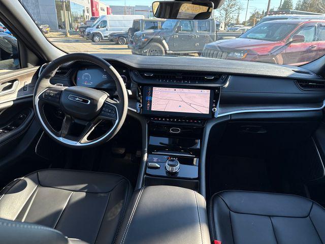 new 2026 Jeep Grand Cherokee car, priced at $49,985