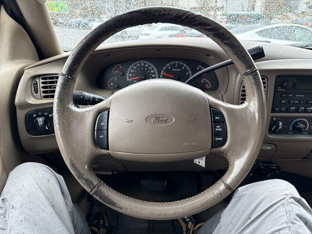 used 2000 Ford F-150 car, priced at $7,000