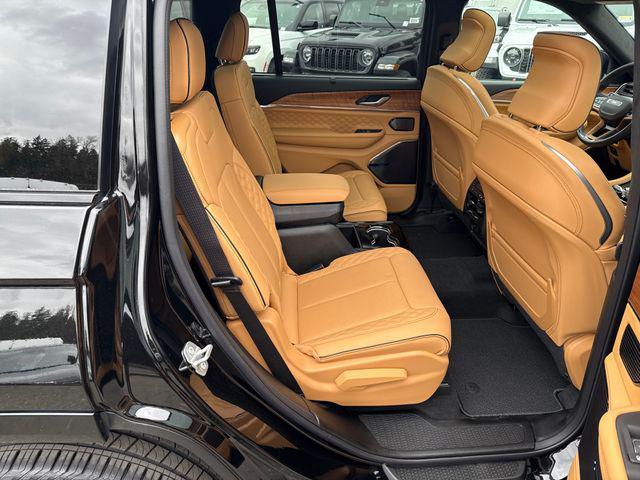 new 2025 Jeep Grand Cherokee L car, priced at $57,487