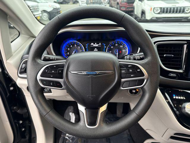 used 2017 Chrysler Pacifica car, priced at $14,000