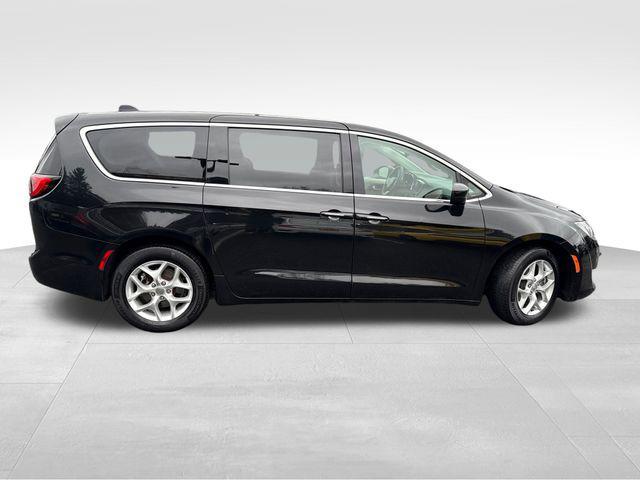 used 2017 Chrysler Pacifica car, priced at $14,000