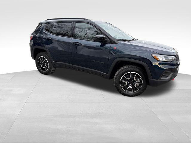 new 2026 Jeep Compass car, priced at $31,500