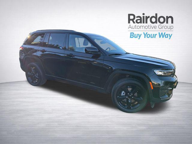used 2023 Jeep Grand Cherokee car, priced at $31,750