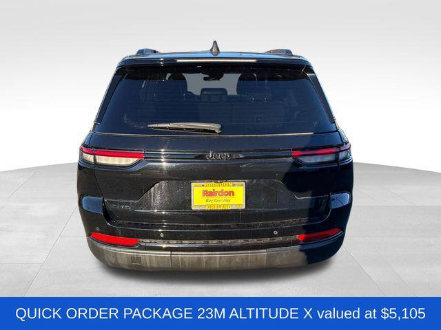 used 2023 Jeep Grand Cherokee car, priced at $32,500