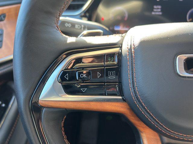 new 2025 Jeep Grand Cherokee car, priced at $58,250